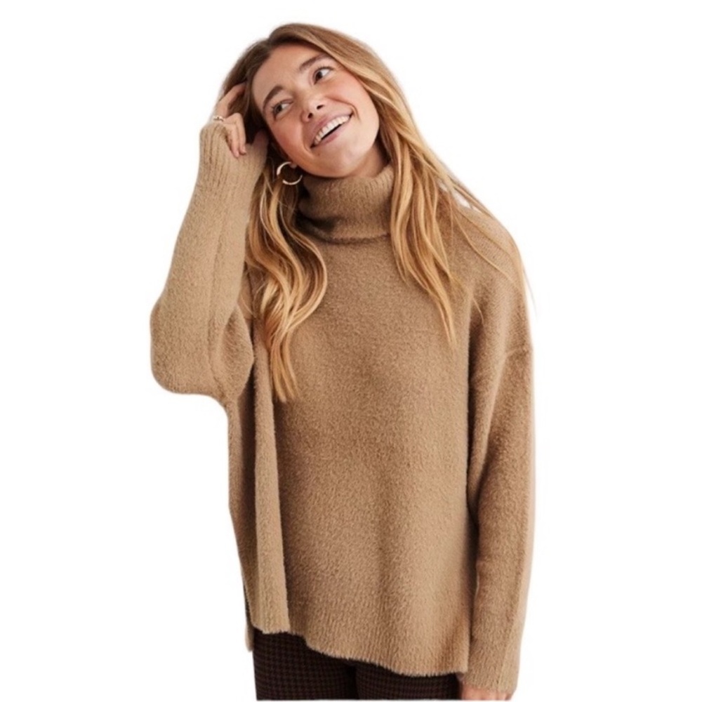 Aerie Buttercream Turtleneck Sweater